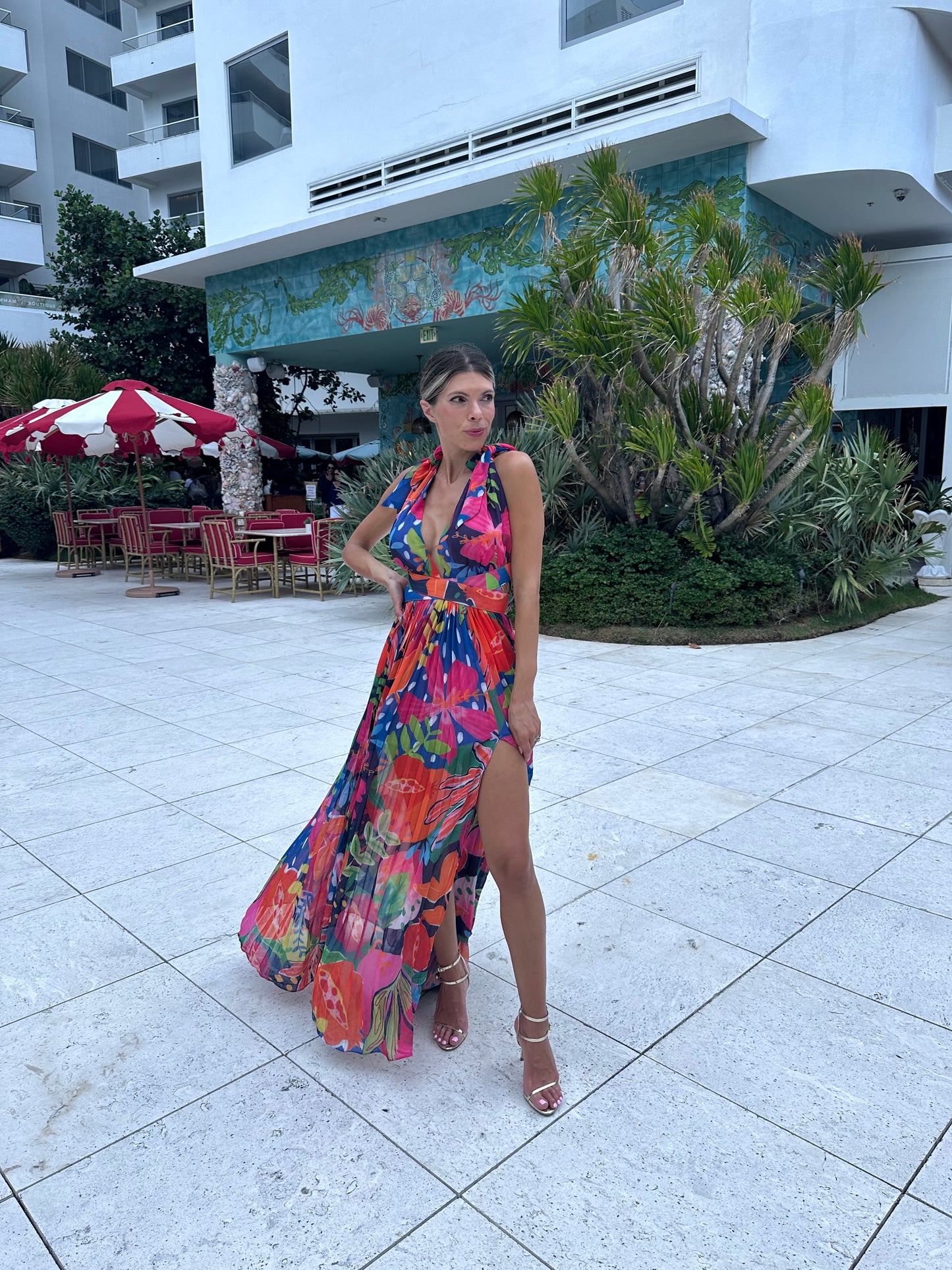 Sexy long tropical floral multiclor pleated slit and backless dress, multicoloured Miami vacation for date wedding outing party outfit