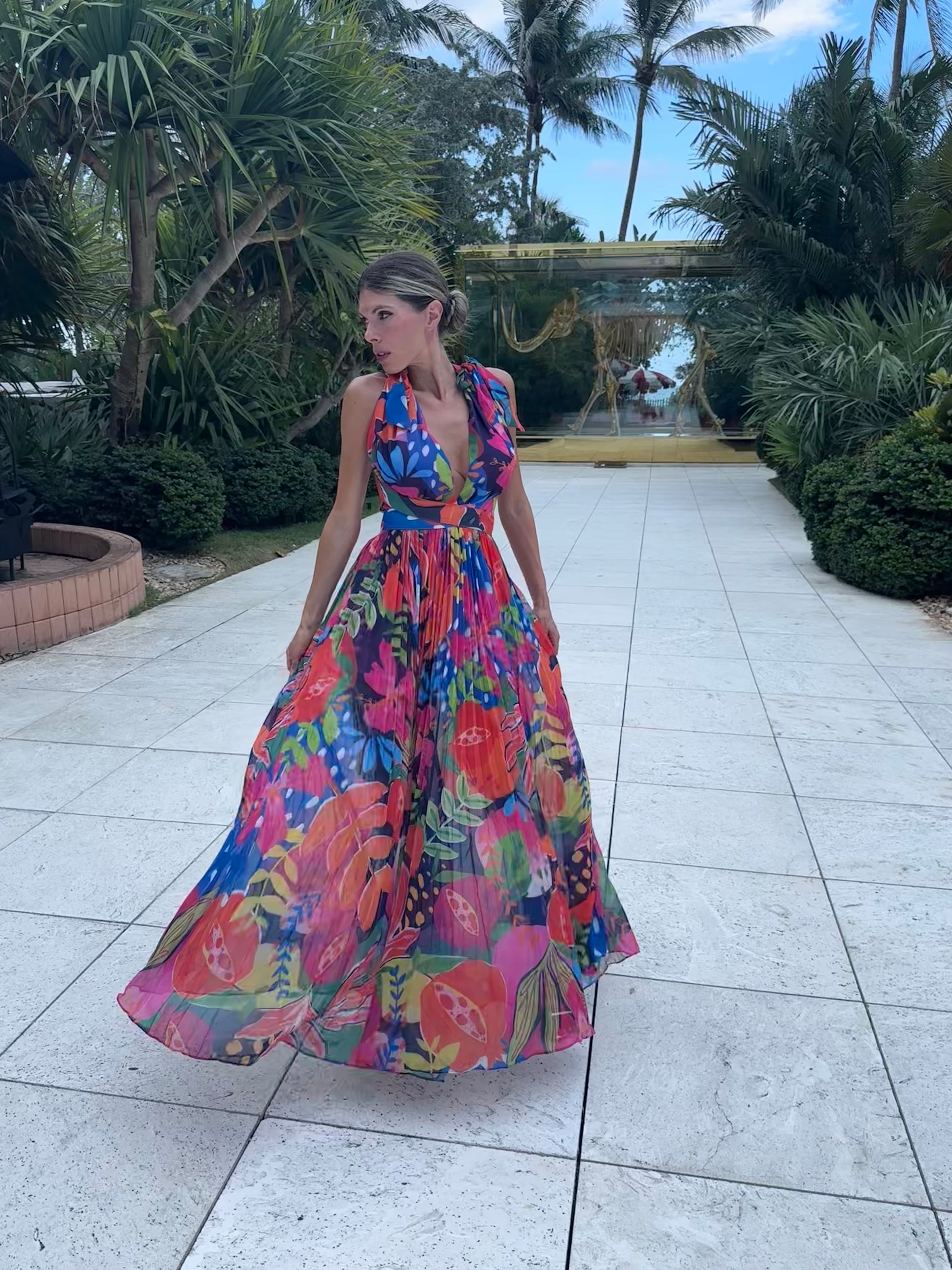 Sexy long tropical floral multiclor pleated slit and backless dress, multicoloured Miami vacation for date wedding outing